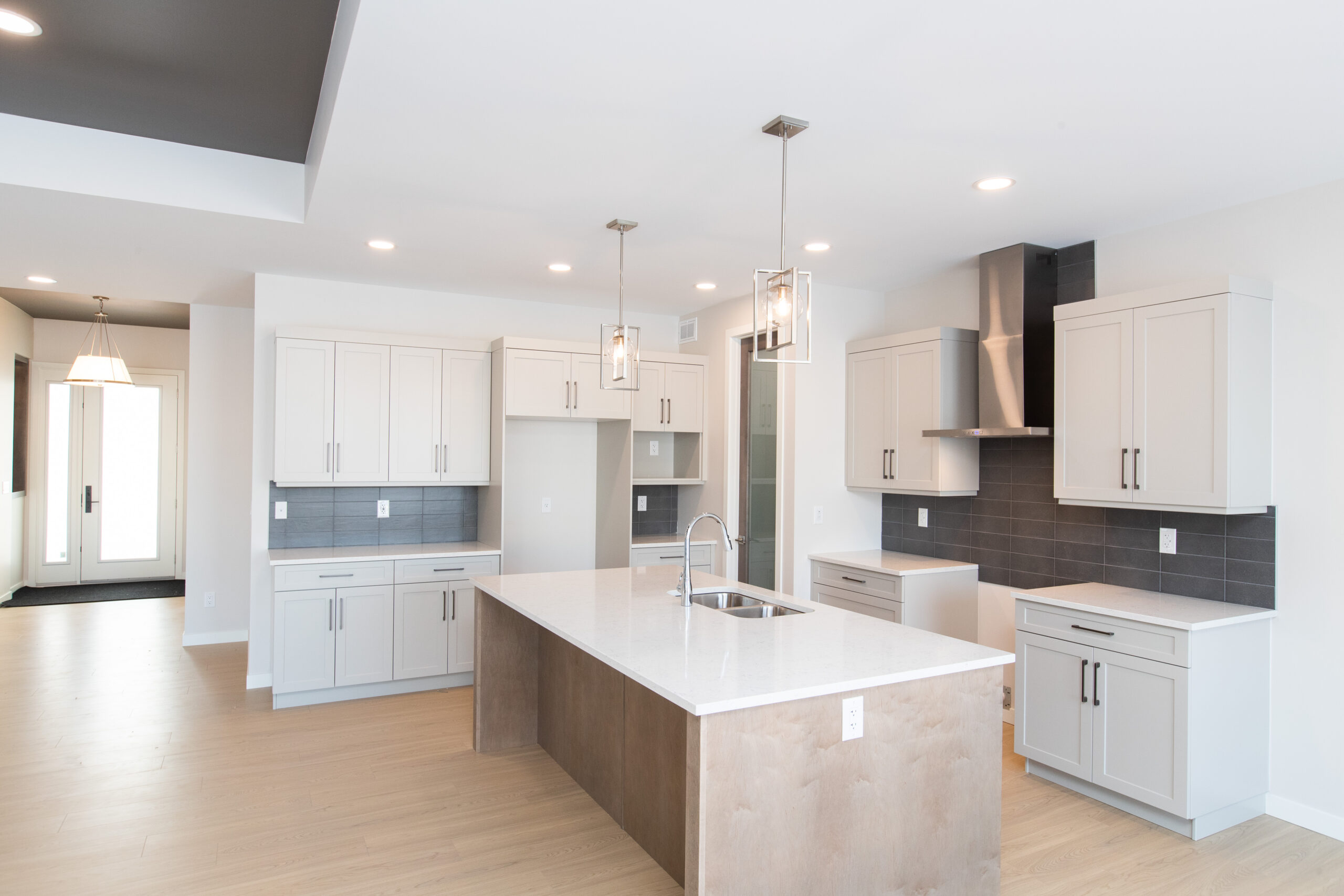 Bison Run 55 Karschuk Bay A 1875 Avanti Custom Homes